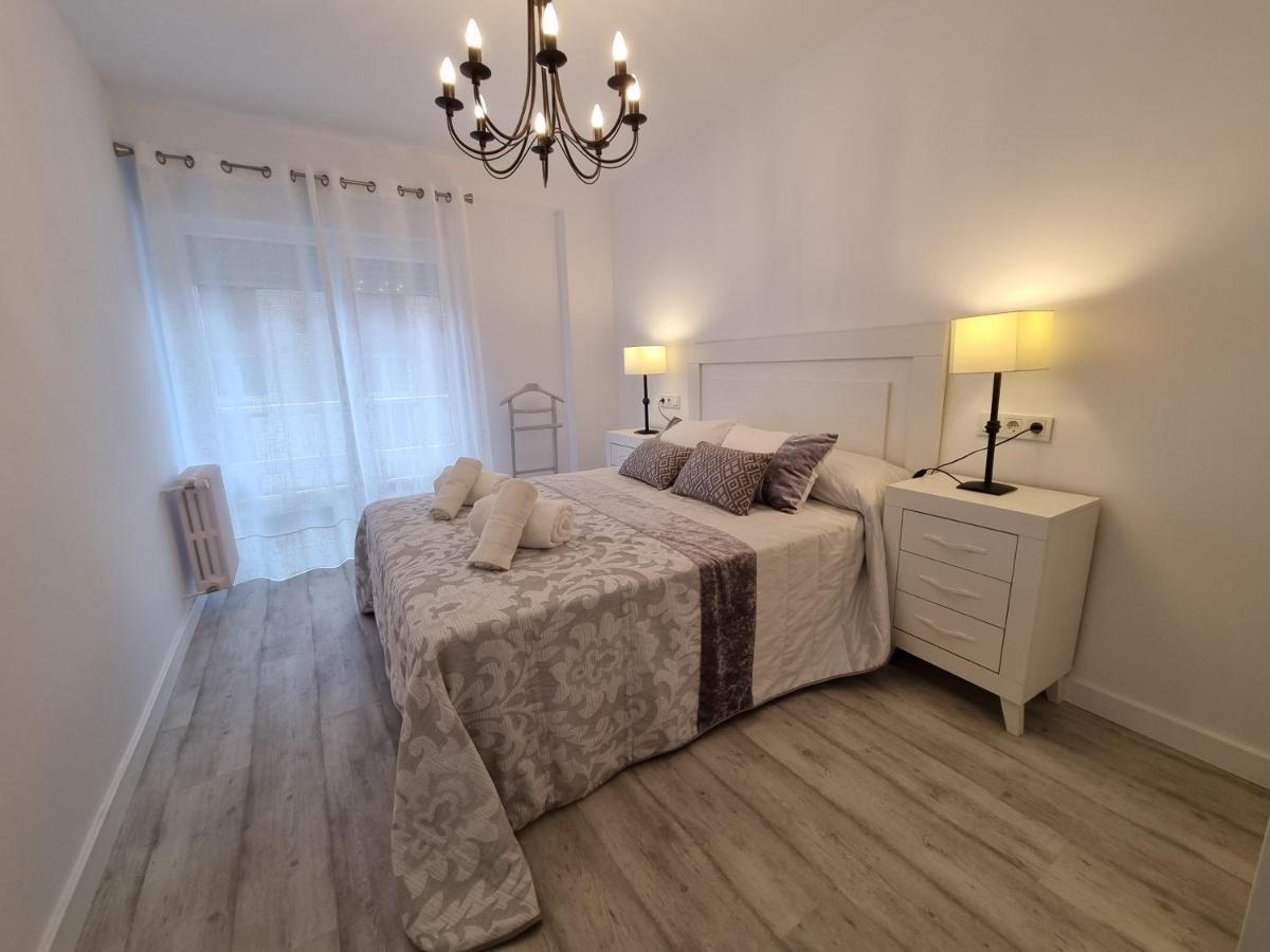 Moderno 143-a Centrico 3 *